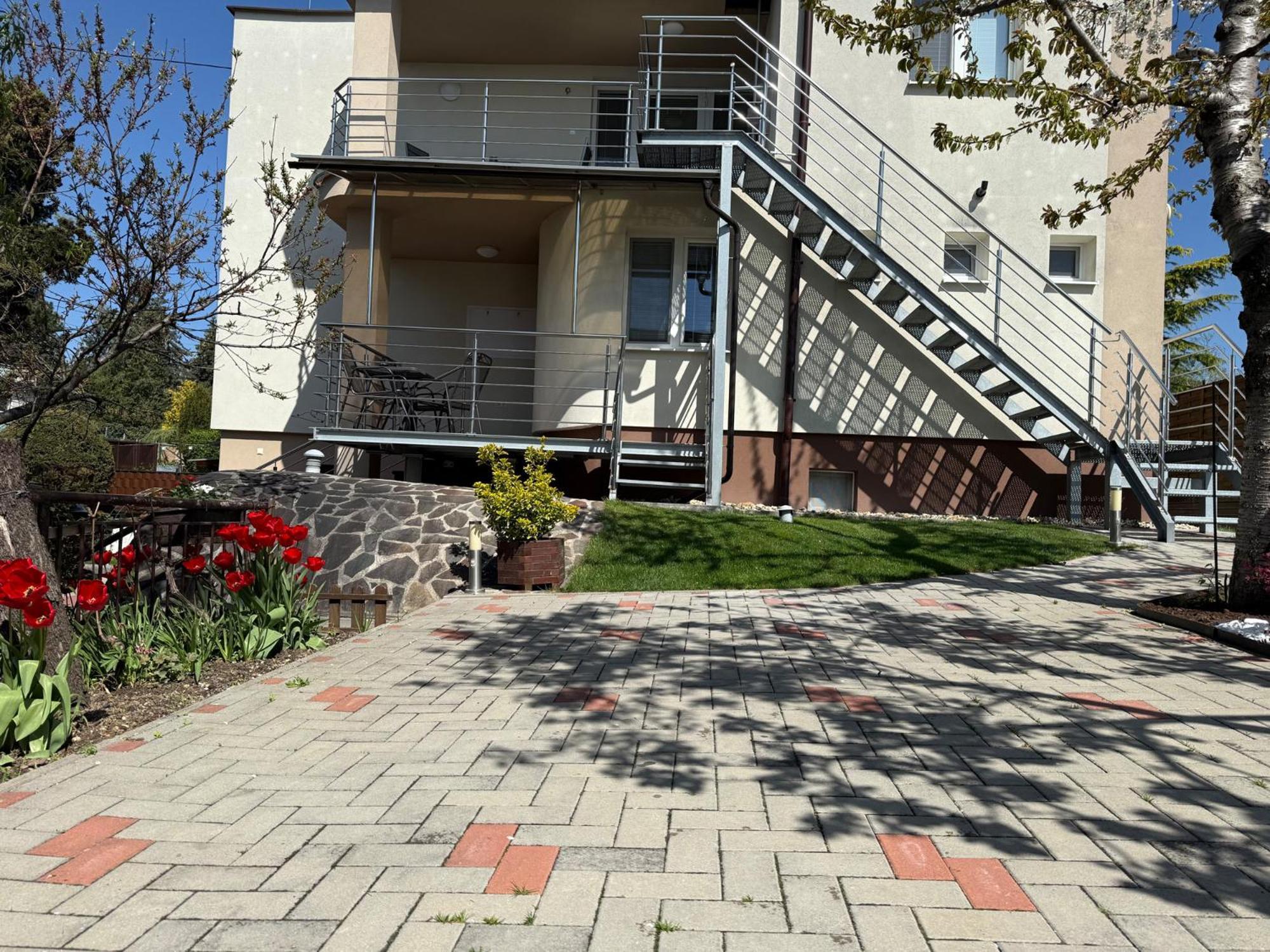 Ubytovanie Zobor Nitra Quarto foto